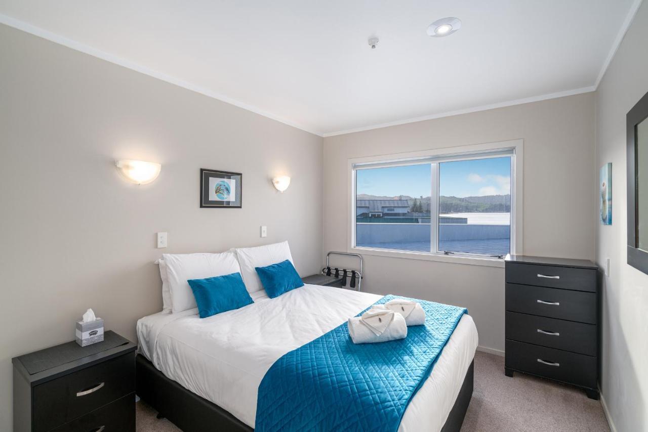 Waterfront Apartments Whitianga Eksteriør bilde